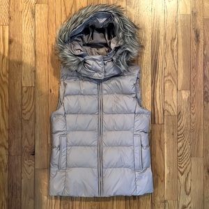 BRAND NEW VEST WITH FAUX FUR TRIM HOOD SIZE SMALL—NO TAGS BUT BRAND NEW